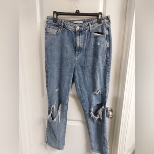 EUC Women's PacSun Distressed Blue Mom Jeans